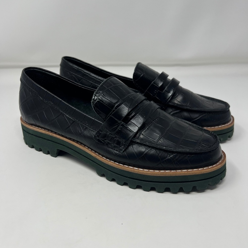 Dolce Loafers Womens 6.5 Black Lug Sole Croc Embossed Water Resistant EUC